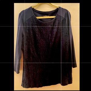 Navy blue quarter length embroidered shirt, size:XL